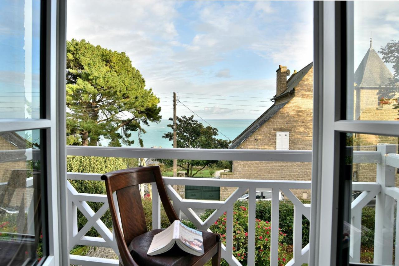 La Brise Cancalaise - Maison Typique Avec Vue Mer Cancale Buitenkant foto